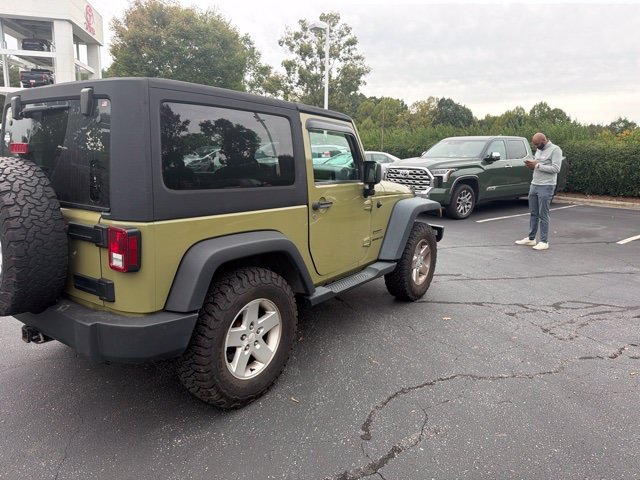 Used 2013 Jeep Wrangler Sport AWD/4WD image 7
