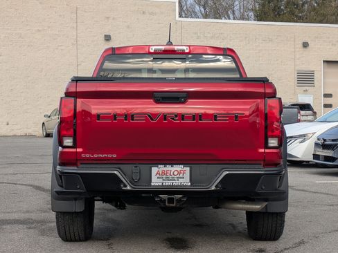 Used 2024 Chevrolet Colorado Trail Boss w/ Technology Package image 5