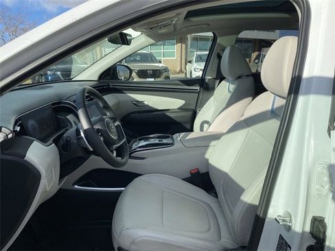 Used 2024 Hyundai Tucson Limited image 12