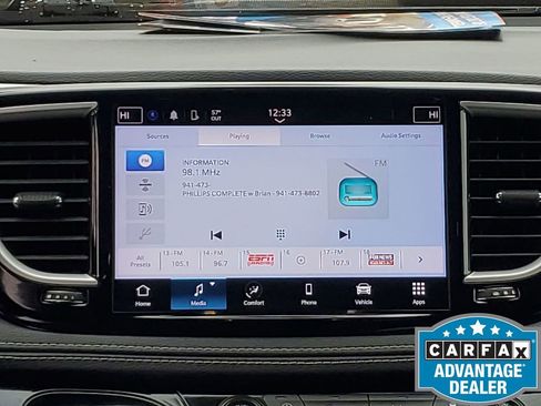 Used 2021 Chrysler Pacifica Touring w/ S Appearance Package image 28