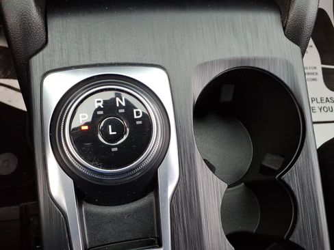 Used 2025 Ford Escape Active image 26