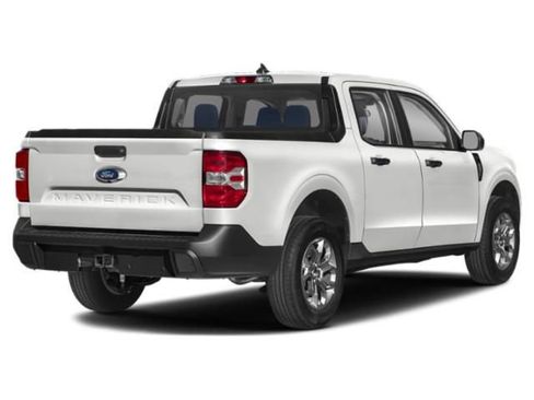 Used 2024 Ford Maverick XLT FWD image 3