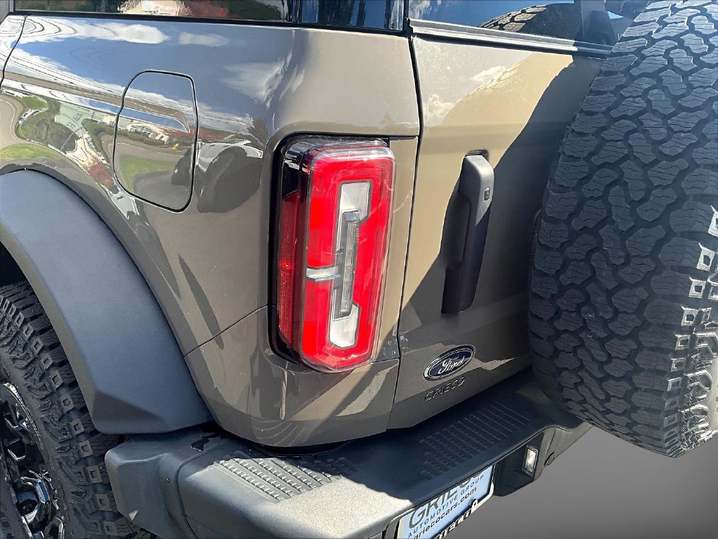 Used 2025 Ford Bronco Badlands AWD/4WD image 25