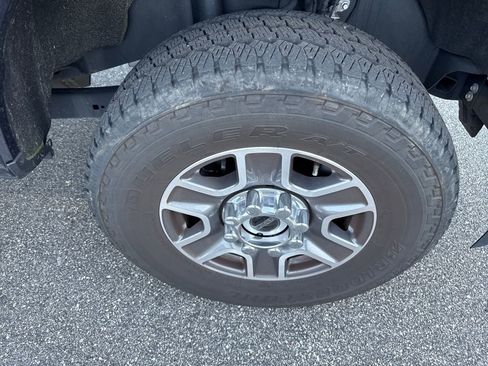 Used 2023 Ford F350 Lariat w/ Lariat Ultimate Package image 28