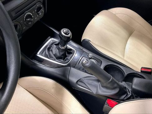 Used 2015 MAZDA MAZDA3 i Sport image 17