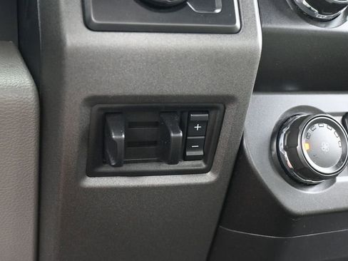 Used 2021 Ford F250 XL w/ STX Appearance Package image 29