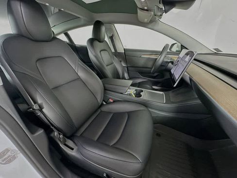 Used 2023 Tesla Model 3 Standard Range RWD image 14
