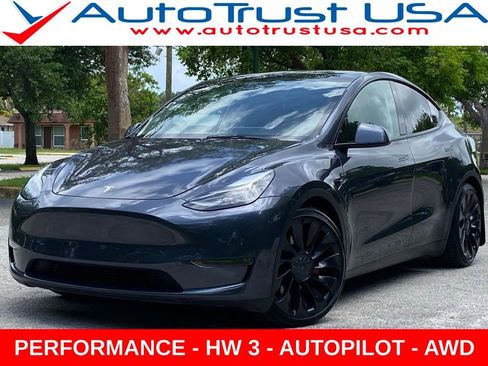 Used 2022 Tesla Model Y Performance AWD/4WD image 1