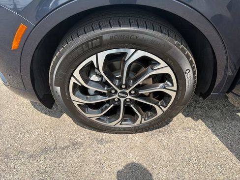 Certified 2024 Lincoln Nautilus Reserve AWD/4WD image 30