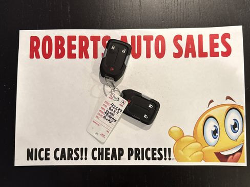 Used 2024 GMC Terrain SLE image 32