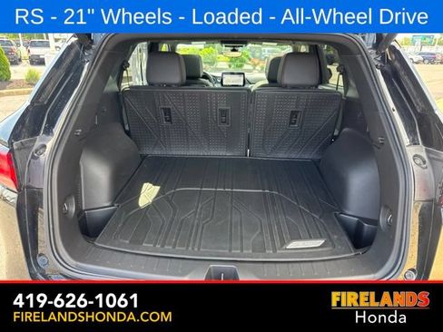 Used 2023 Chevrolet Blazer RS w/ Driver Confidence II Package AWD/4WD image 36
