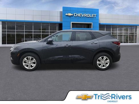 Used 2022 Chevrolet Blazer LT AWD/4WD image 2