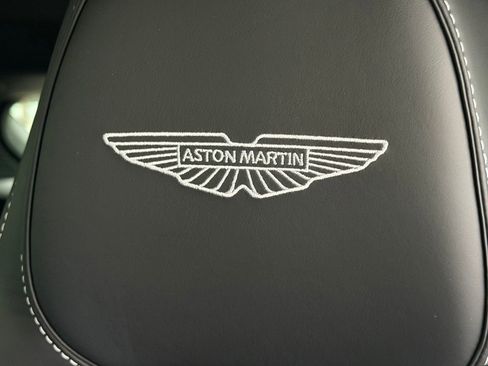 Used 2025 Aston Martin DBX 707 image 5