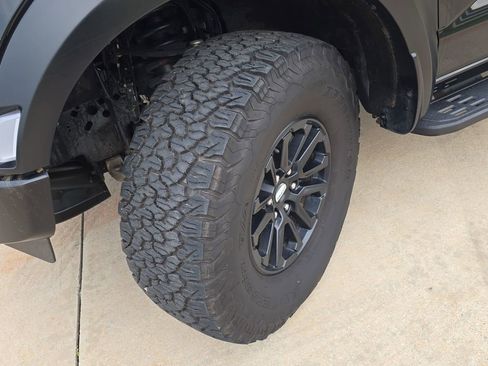 Used 2024 Ford F150 Raptor AWD/4WD image 33