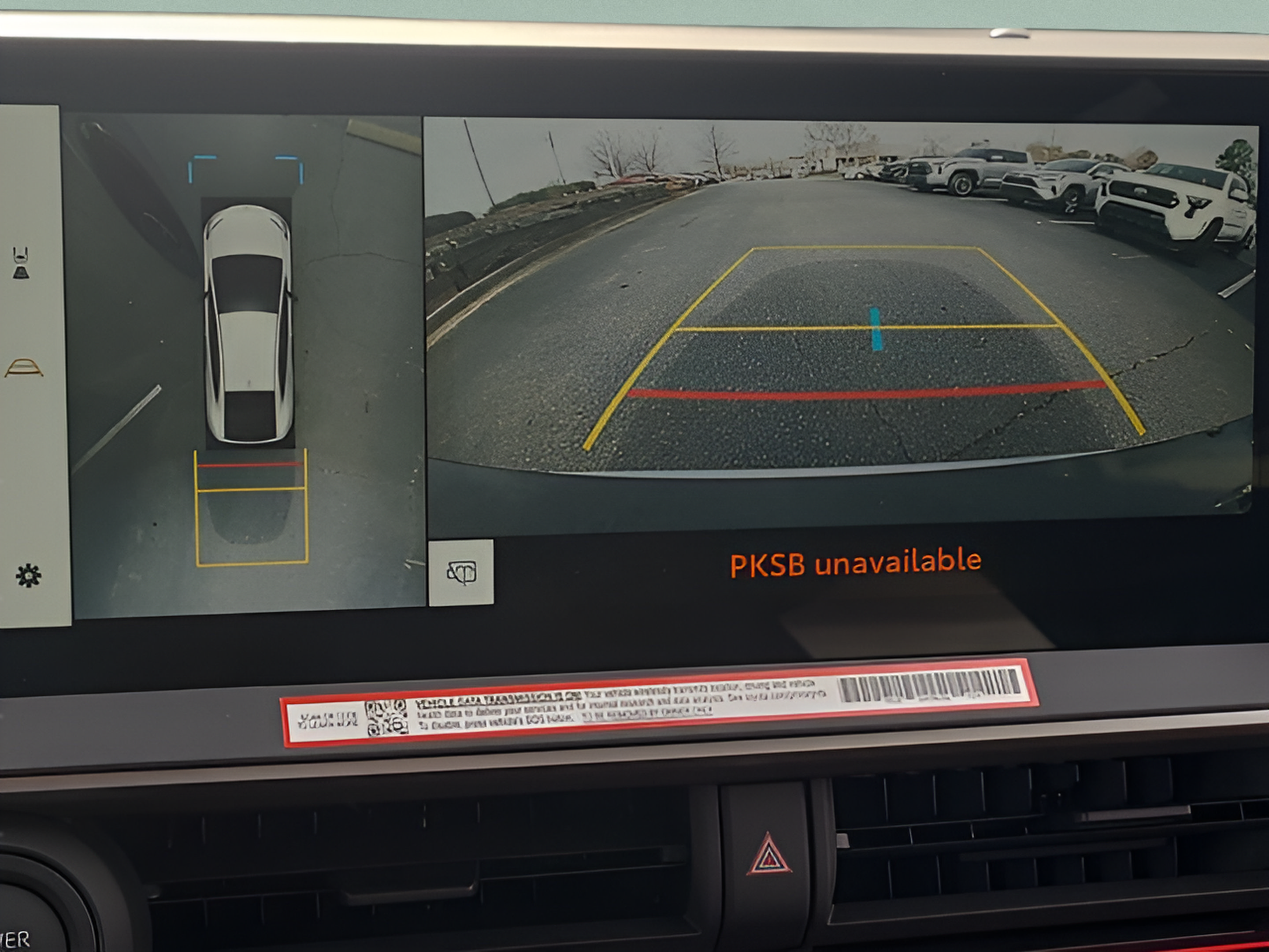New 2026 Toyota Prius Plug-In Hybrid w/ Limited Premium Package FWD image 18