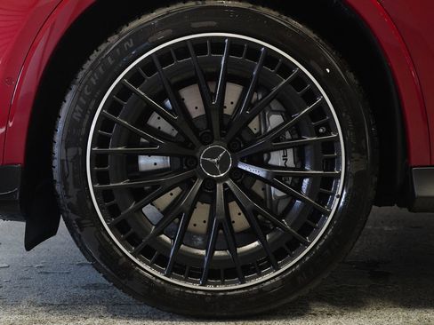 New 2026 Mercedes-Benz GLC 43 AMG 4MATIC image 11