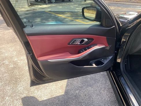 Used 2022 BMW 330e RWD image 14