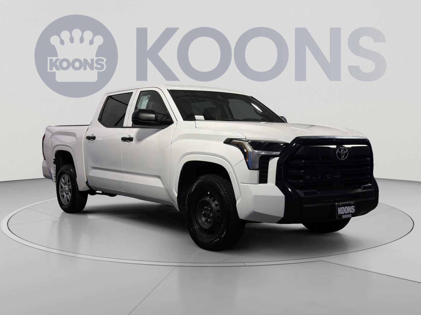 Used 2025 Toyota Tundra SR w/ SR Tow Package AWD/4WD image 10