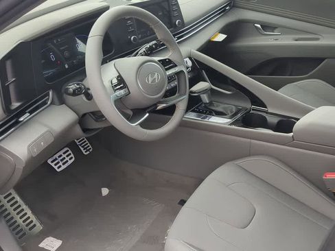 New 2026 Hyundai Elantra SEL Sport Premium image 15