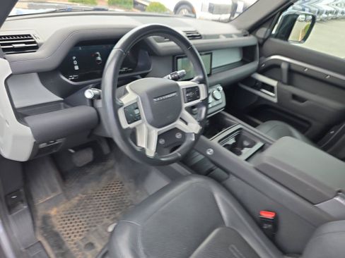 Used 2022 Land Rover Defender 110 SE AWD/4WD image 26
