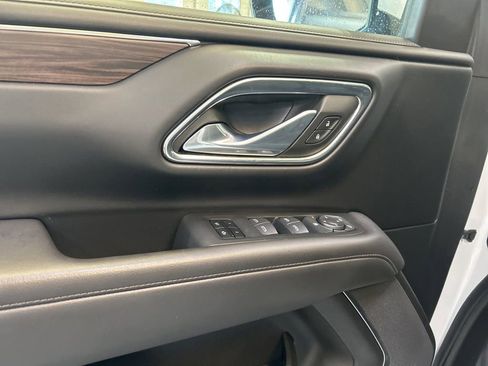 Used 2023 Chevrolet Tahoe LT AWD/4WD image 4