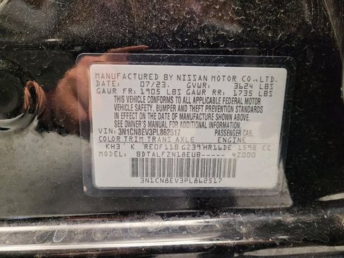 Used 2023 Nissan Versa SV image 33