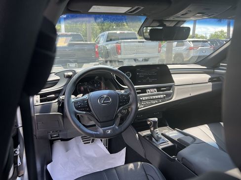 Used 2022 Lexus ES 350 F Sport w/ Accessory Package 2 FWD image 30