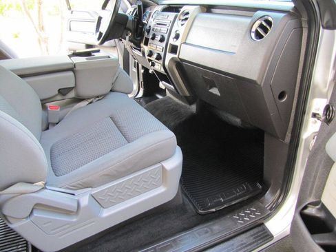 Used 2011 Ford F150 XLT w/ XLT Chrome Pkg AWD/4WD image 22