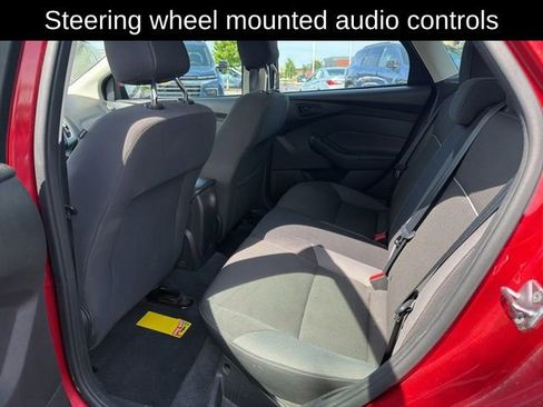 Used 2012 Ford Focus SE FWD image 8