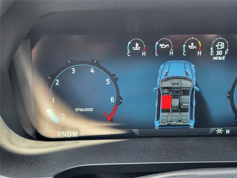 New 2025 Ford F150 XLT w/ Equipment Group 303A High image 11