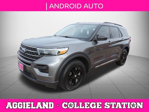 Used 2023 Ford Explorer XLT RWD image 8