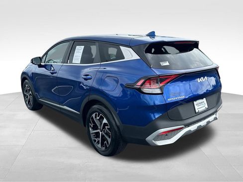Used 2023 Kia Sportage EX FWD image 3
