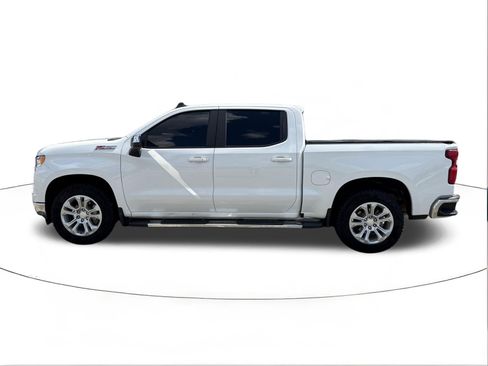 Used 2025 Chevrolet Silverado 1500 LT AWD/4WD image 6