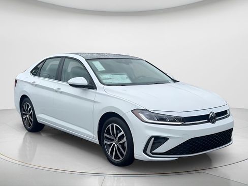 New 2026 Volkswagen Jetta SE image 8