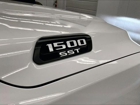 Used 2025 RAM 1500 Classic Warlock image 38