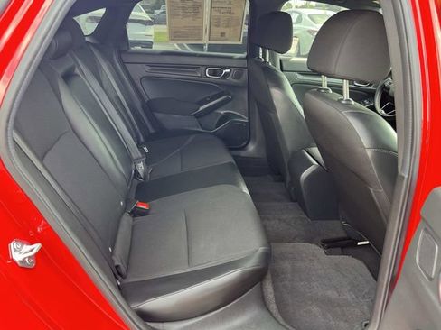 Used 2025 Honda Civic Sport image 29