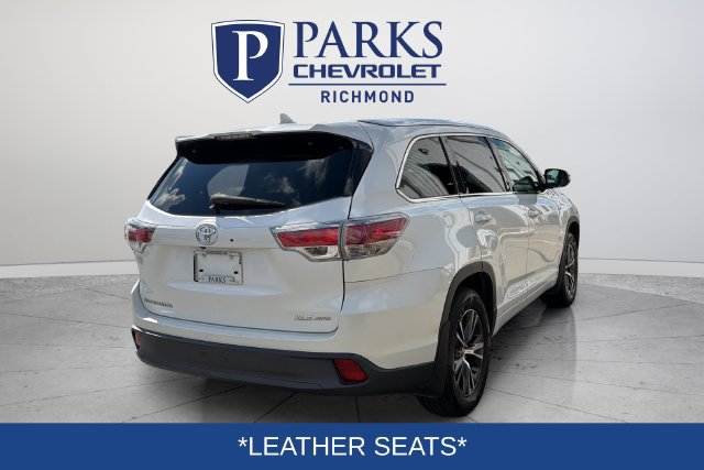 Used 2016 Toyota Highlander XLE AWD/4WD image 8