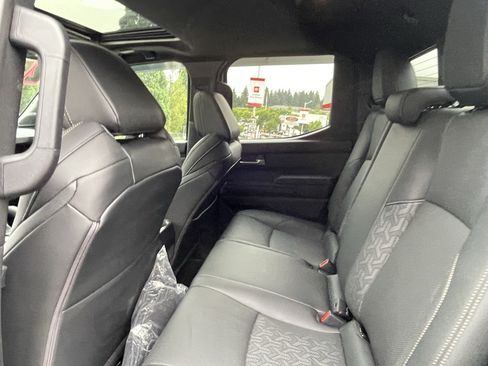 Certified 2025 Toyota Tacoma Limited AWD/4WD image 14