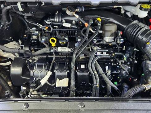 Used 2020 Ford Edge SEL w/ Convenience Package image 37