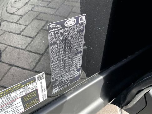 New 2026 Land Rover Range Rover Sport SE AWD/4WD image 13