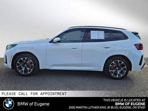 Used 2025 BMW X3 xDrive30i w/ M Sport Package AWD/4WD image 7