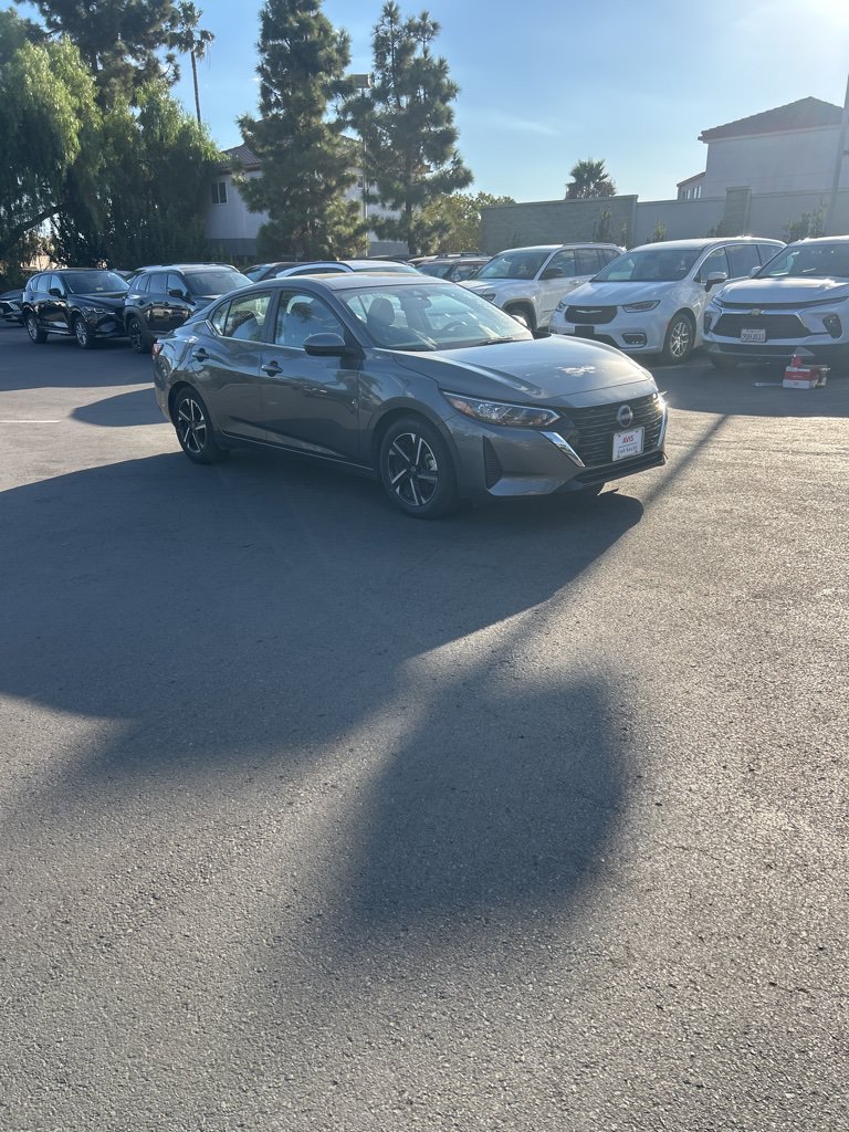 Used 2025 Nissan Sentra SV FWD image 5
