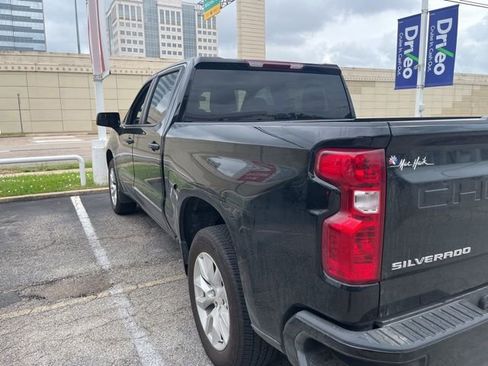 Used 2026 Chevrolet Silverado 1500 Custom image 3