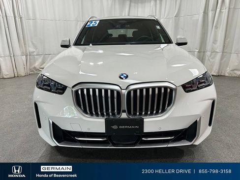 Used 2025 BMW X5 xDrive40i w/ Premium Package AWD/4WD image 3
