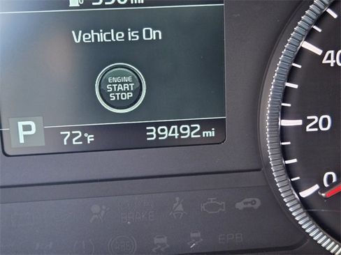 Used 2021 Kia Telluride EX w/ EX Premium Package image 32