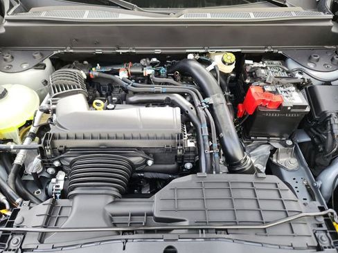 New 2025 Ford Maverick XLT w/ XLT Luxury Package image 20