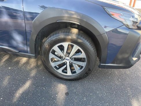 Used 2024 Subaru Outback AWD/4WD image 7