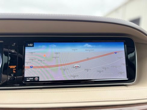 Used 2016 Mercedes-Benz S 550 4MATIC Sedan image 27