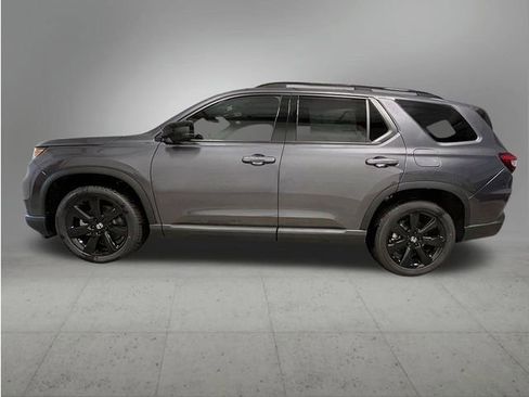 New 2025 Honda Pilot Black Edition image 2