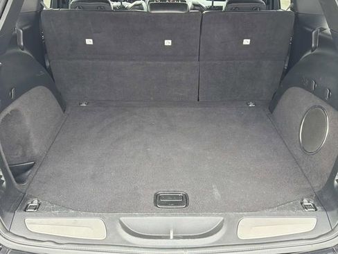 Used 2019 Jeep Grand Cherokee High Altitude RWD image 24
